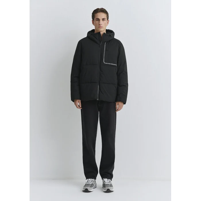 Mavi 0110463-900 Su İtici Kapüşonlu Siyah Mont