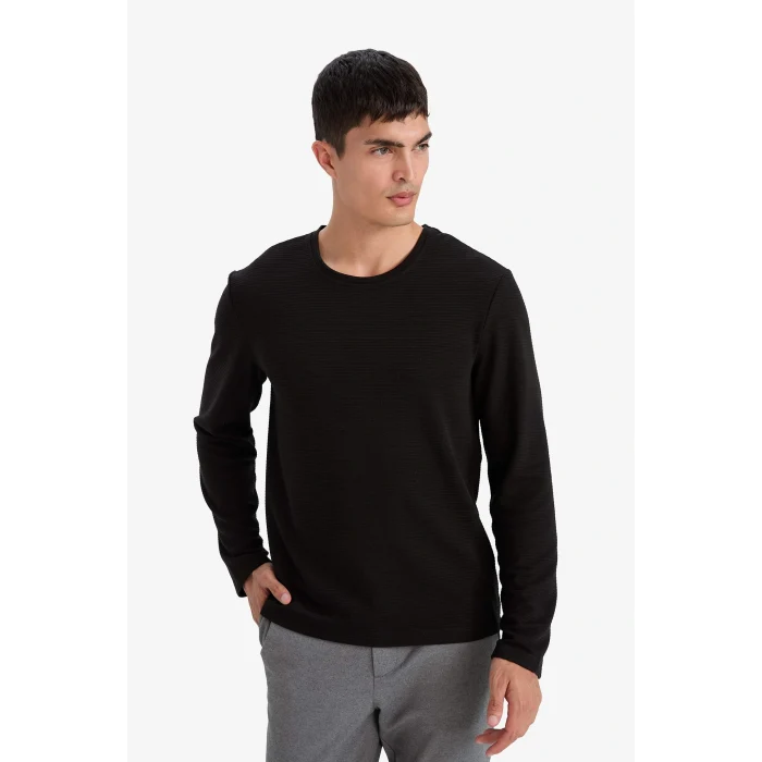 Defacto G2605AXBK81 Siyah Slim Fit Dar Kesim Bisiklet Yaka Sweatshirt