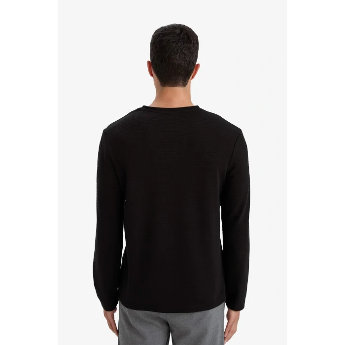 Defacto G2605AXBK81 Siyah Slim Fit Dar Kesim Bisiklet Yaka Sweatshirt