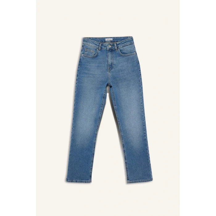 Defacto F3094AXNM28 Mavi Mary Vintage Straight Fit Yüksek Bel Bilek Boy Jean Yıkamalı Pantolon