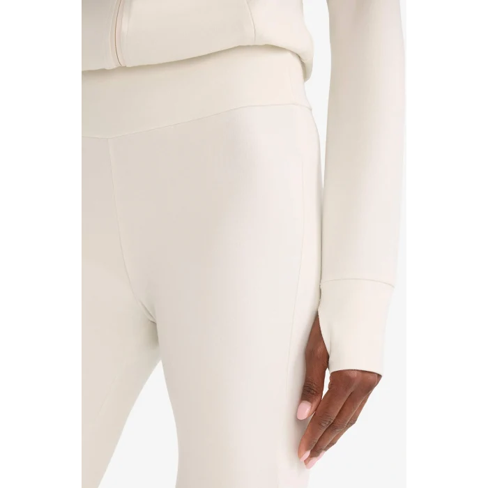 Defacto G4088AXBG721 Bej Flare Fit İspanyol Paça Uzun Sporcu Pantolon