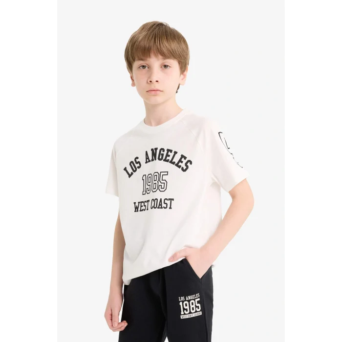 Defacto D9884A8WT32 Beyaz Erkek Çocuk 2li Takım Baskılı Kısa Kollu Tişört Eşofman Altı