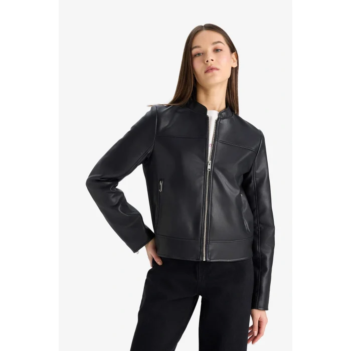 Defacto E8532AXBK27 Siyah Regular Fit Suni Deri Fermuarlı Ceket Mont