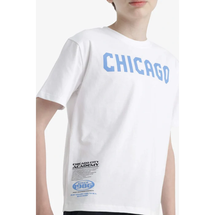 Defacto F2492A8WT34 Beyaz Erkek Çocuk 2li Takım Baskılı Kısa Kollu Tişört Eşofman Altı