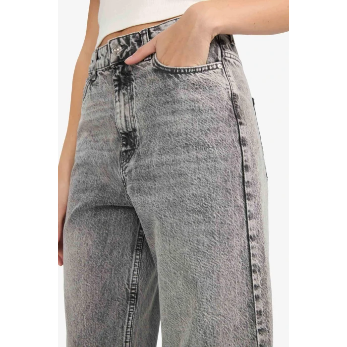 Defacto G3543AXNM55 Gri Straight Fit Yüksek Bel Uzun Jean Yıkamalı Pantolon