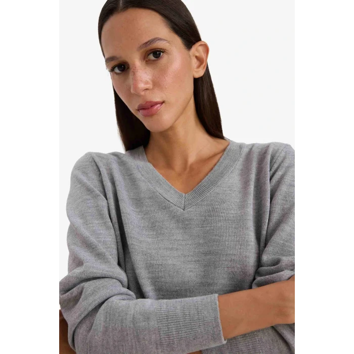 Defacto C4024AXGR456 Gri Relax Fit V Yaka Triko Kazak