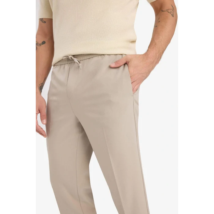 Defacto A9943AXGR302 Gri Beli Bağcıklı Lastikli Cepli Jogger Fit Her Yöne Esneyen Yumuşak Tuşe Pantolon