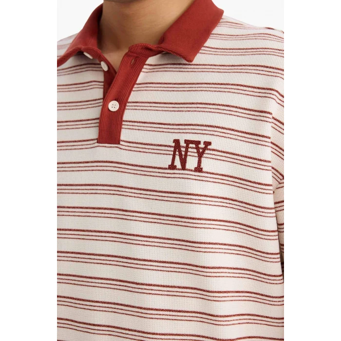 Defacto G7003AXER105 Ekru Boxy Fit Polo Yaka Baskılı Çizgili Sweatshirt