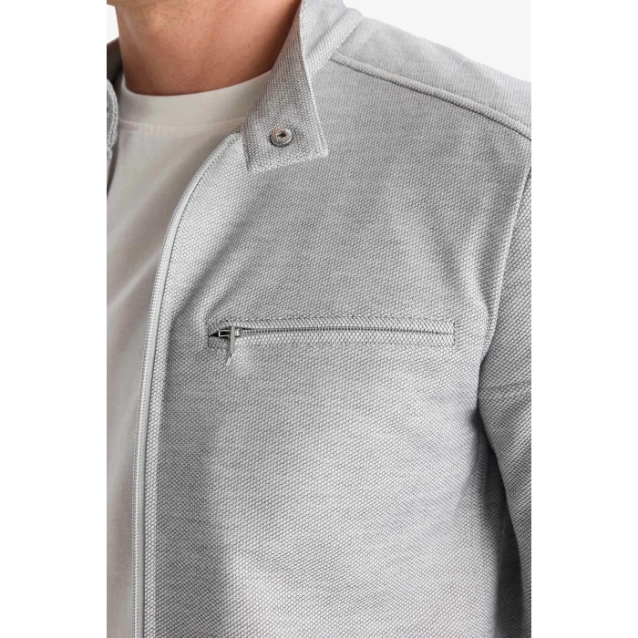 Defacto D7534AXGR221 Gri Slim Fit Dar Kesim Dik Yaka Astarlı Fermuarlı Cepli Mevsimlik Baharlık Mont