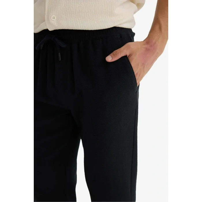 Defacto F3269AXNV86 Lacivert Jogger Fit Beli Bağcıklı Lastikli Cepli Pamuklu Dokulu Pantolon