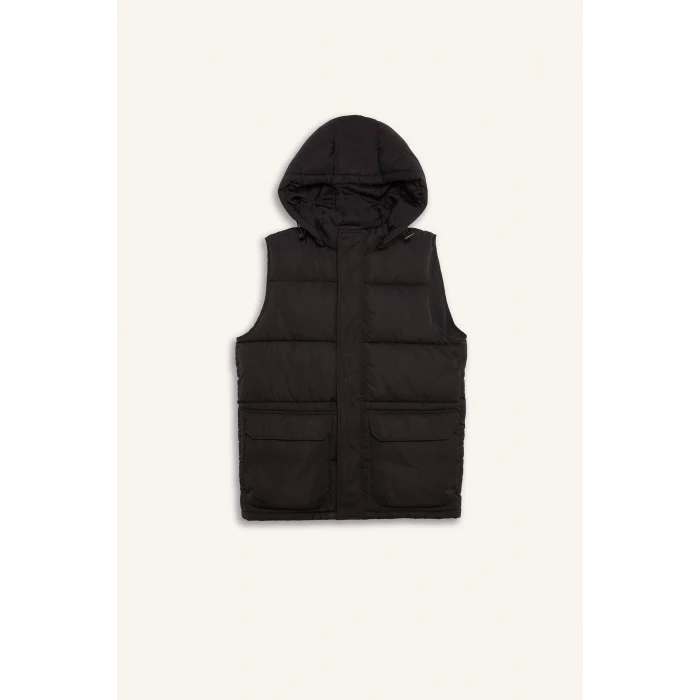 Defacto W5509AZBK27 Siyah Su İtici Regular Fit Kapüşonlu Fermuarlı İç Cepli Şişme Yelek