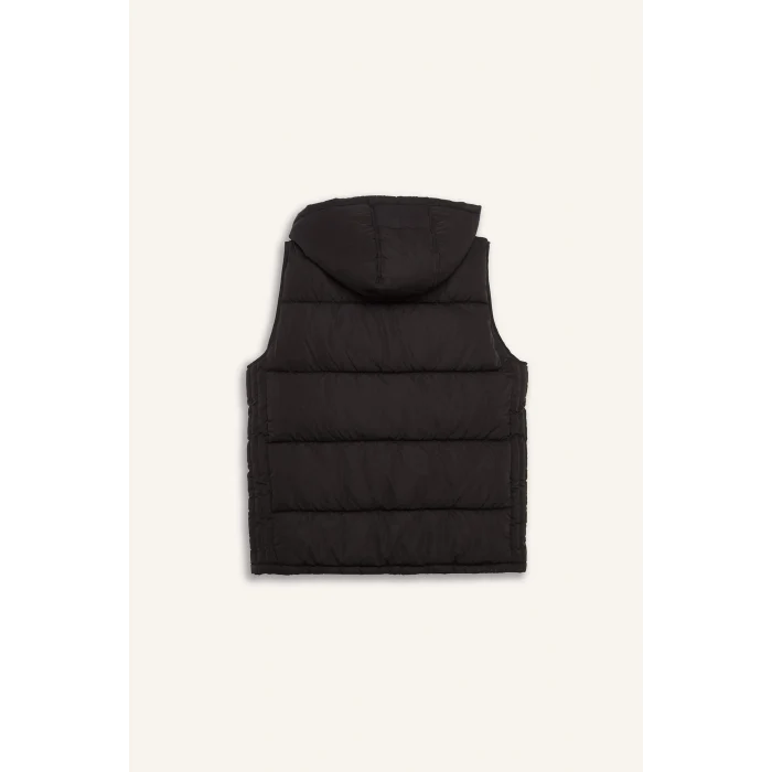 Defacto W5509AZBK27 Siyah Su İtici Regular Fit Kapüşonlu Fermuarlı İç Cepli Şişme Yelek