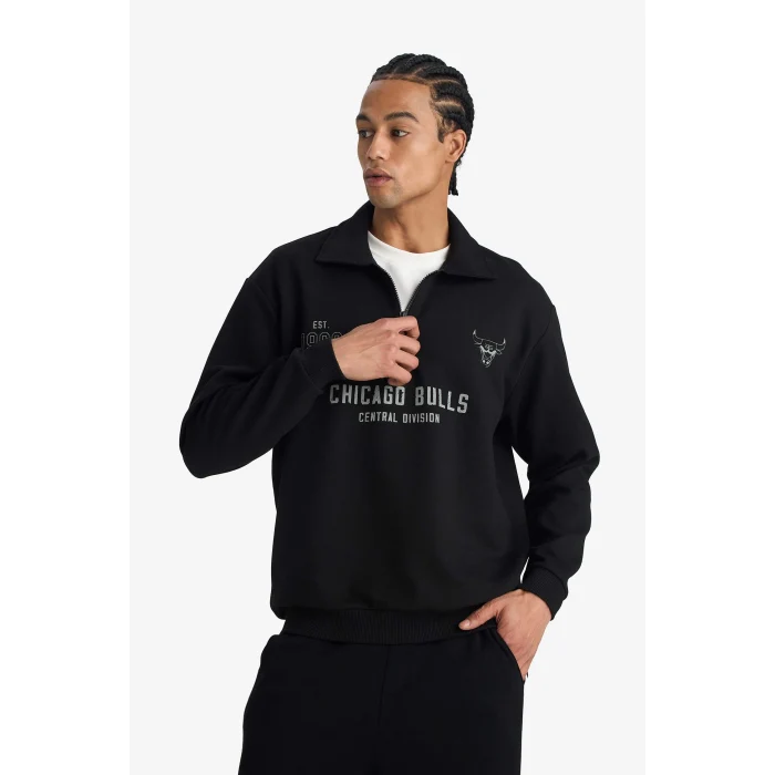 Defacto F5859AXBK81 Siyah NBA Chicago Bulls Relax Fit Polo Yaka Jakarlı Sweatshirt