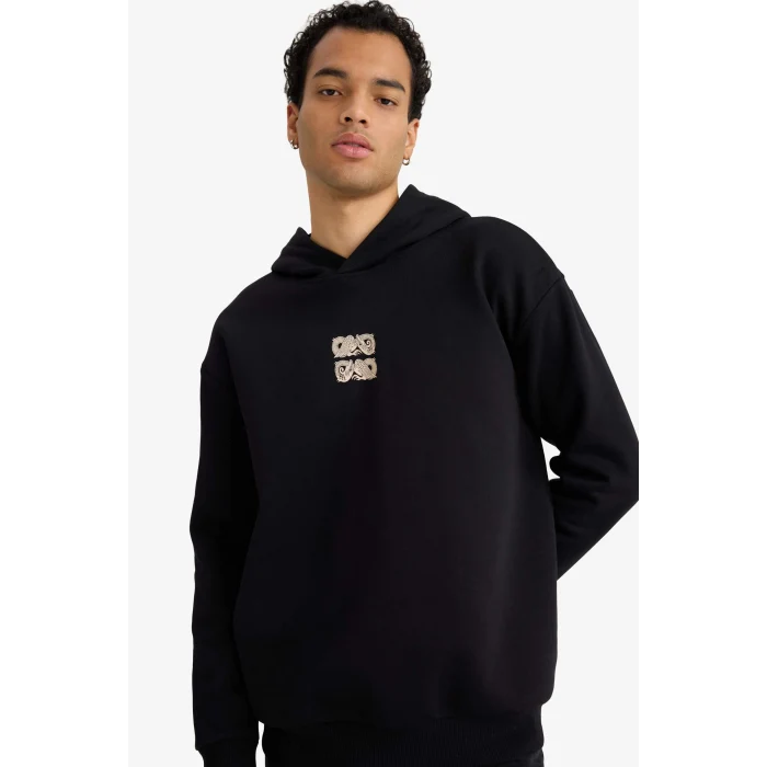 Defacto F2104AXBK81 Siyah Boxy Fit Kapüşonlu Sırt Baskılı Sweatshirt