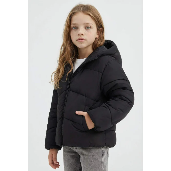 Defacto C5389A8BK27 Siyah Kız Çocuk Su Geçirmez Kapüşonlu Fermuarlı Şişme Mont