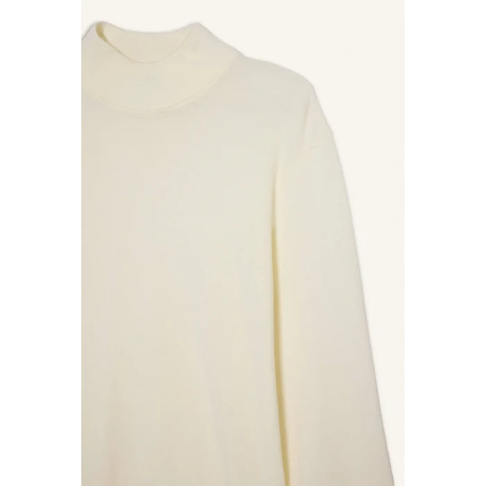 Defacto R1127AZER100 Ekru Slim Fit Dar Kesim Balıkçı Yaka Basic Düz Triko Kazak