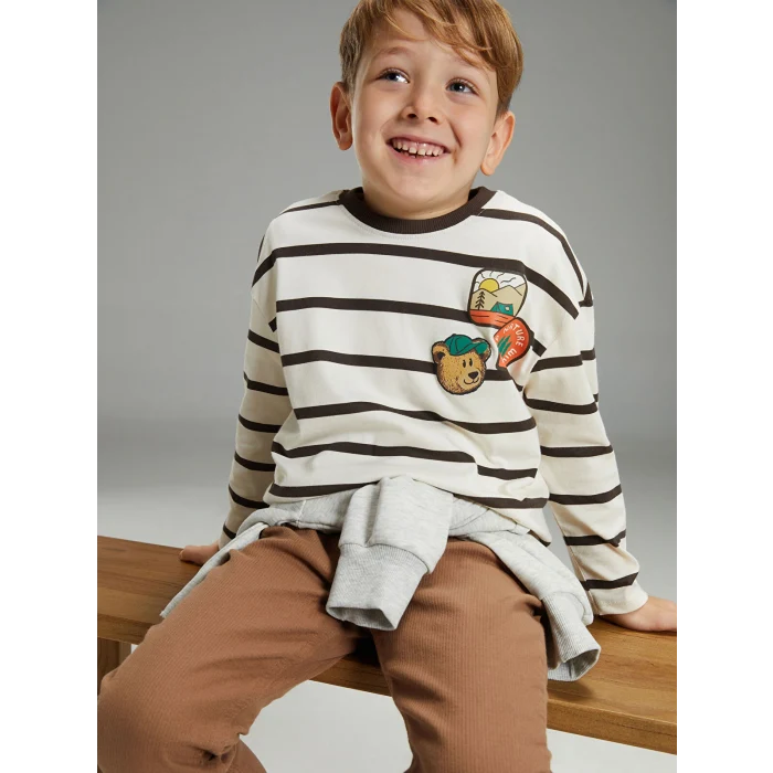 LCW Kids Bej Bisiklet Yaka Baskılı Uzun Kollu Erkek Çocuk Tişört