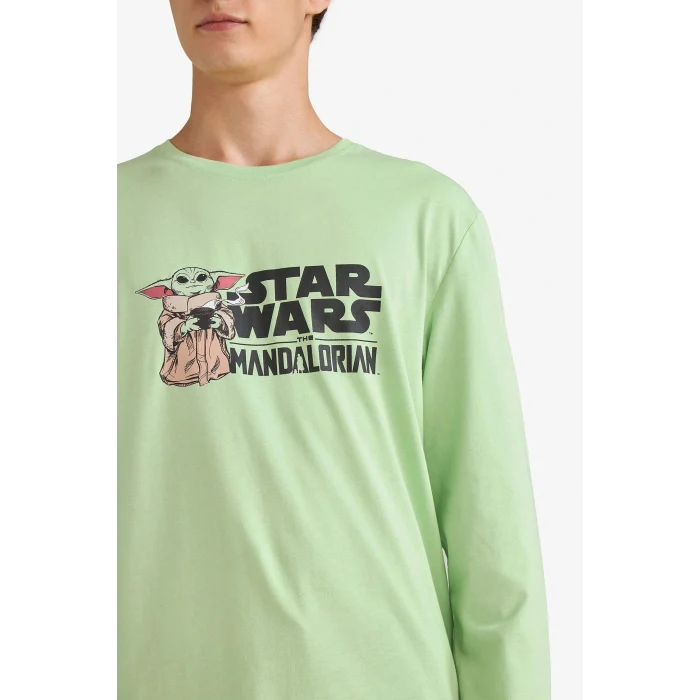 Defacto F7497AXGN693 Yeşil Star Wars-Mandalorian Pijama Takımı Uzun Kollu Üst Uzun Alt