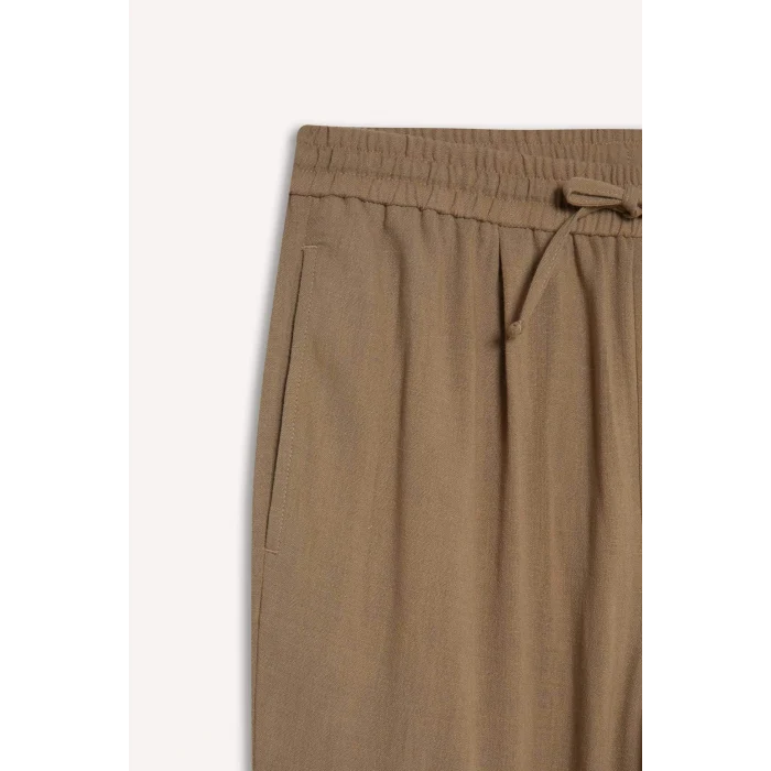 Defacto E4790AXBN295 Kahve Relax Fit Kısa Paça Keten Görünümlü Beli Bağcıklı Lastikli Cepli Pantolon