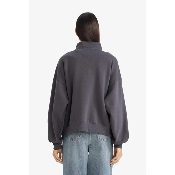 Defacto G5538AXAR191 Antrasit Regular Fit Dik Yaka Yarım Fermuarlı Baskılı Sweatshirt