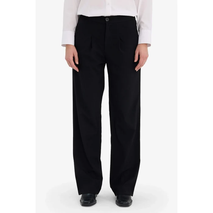 Defacto G3822AXBK81 Siyah Wide Leg Çift Cepli Yüksek Bel Geniş Paça Pantolon