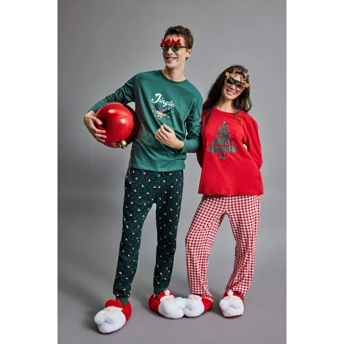 Defacto G2935AXGN1259 Yeşil Yılbaşı Temalı Pijama Takımı Regular Fit Uzun Kollu Üst Uzun Alt