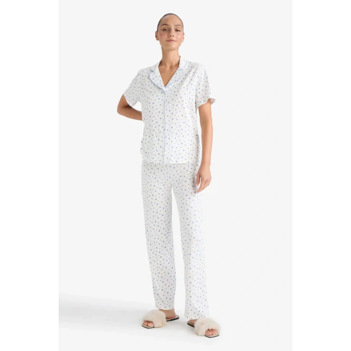 Defacto F7547AXER85 Ekru Pijama Takımı Regular Fit Desenli Kısa Kollu Üst Uzun Alt