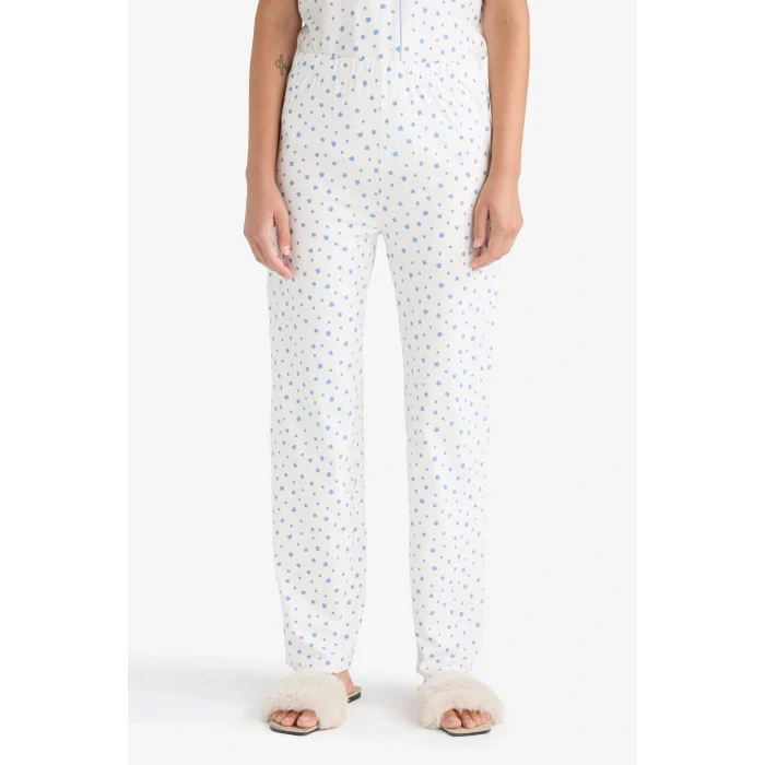 Defacto F7547AXER85 Ekru Pijama Takımı Regular Fit Desenli Kısa Kollu Üst Uzun Alt