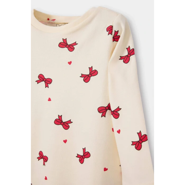 Defacto F0639A5ER233 Ekru Kız Bebek Yılbaşı Temalı Pijama Takımı Uzun Kollu Üst Uzun Alt