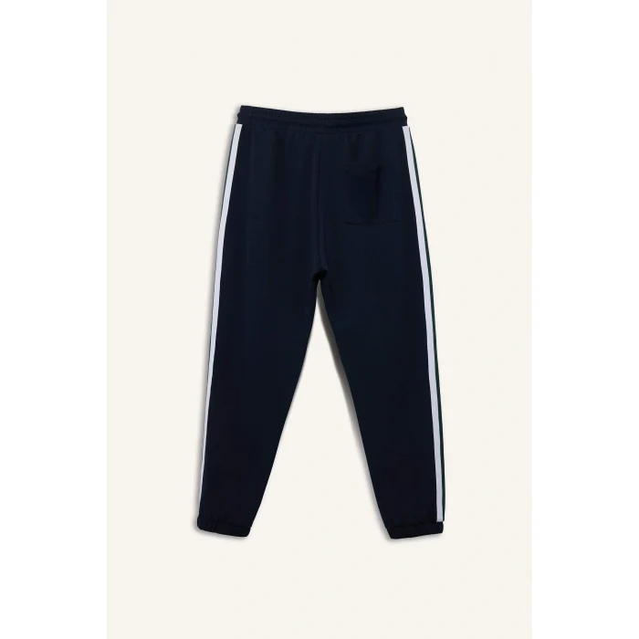 Defacto E9665AXNV64 Lacivert Regular Fit Beli Bağcıklı Cepli Paçası Lastikli Baskılı Jogger Eşofman Altı