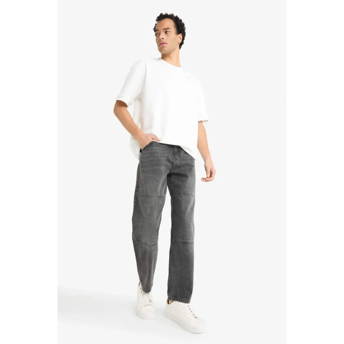 Defacto E8420AXNM40 Siyah Relax Fit Yırtık Detaylı Jean Pantolon