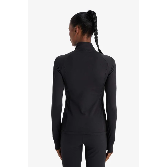 Defacto B3985AXBK81 Siyah Fitted Vücuda Oturan Ultra Soft Dik Yaka Çift Cepli Parmak Detaylı Fermuarlı Spor Hırka