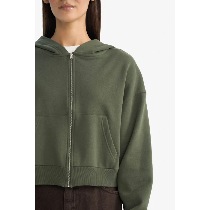 Defacto Z7069AZGN432 Yeşil Cropped Fit Kapüşonlu Kalın Fermuarlı Sweatshirt