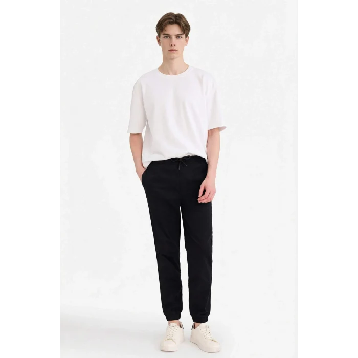 Defacto F4680AXBK81 Siyah Jogger Fit Beli Bağcıklı Üç Cepli Pantolon