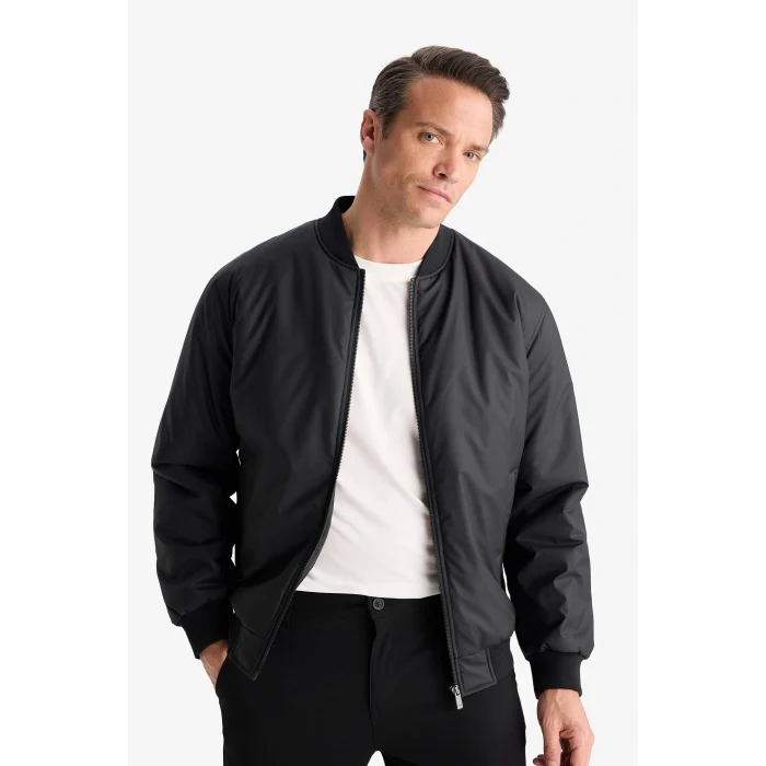 Defacto A3105AXBK27 Siyah Su İtici Slim Fit Dar Kesim Kolej Yaka Fermuarlı Astarlı Bomber Mevsimlik Mont