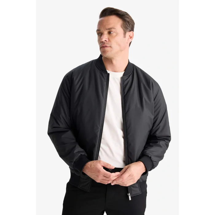 Defacto A3105AXBK27 Siyah Su İtici Slim Fit Dar Kesim Kolej Yaka Fermuarlı Astarlı Bomber Mevsimlik Mont