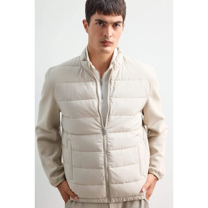 Defacto D7532AXBG766 Bej Su İtici Rüzgar Geçirmez Slim Fit Dar Kesim Astarlı Fermuarlı Cepli Mont