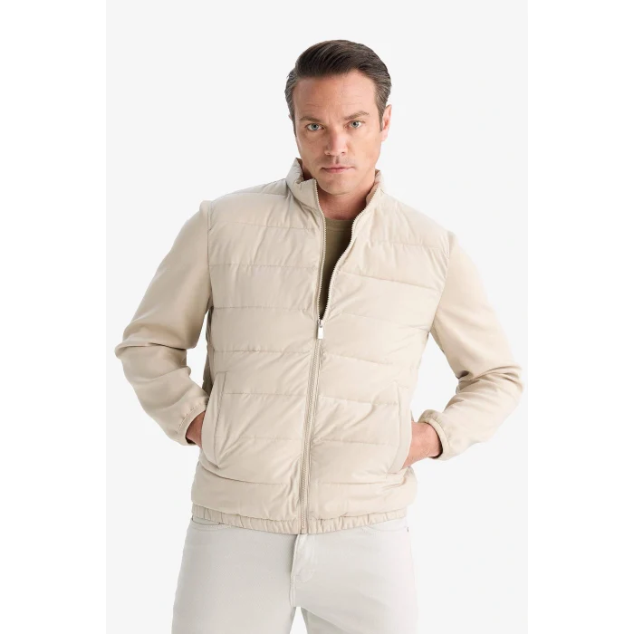 Defacto D7532AXBG766 Bej Su İtici Rüzgar Geçirmez Slim Fit Dar Kesim Astarlı Fermuarlı Cepli Mont