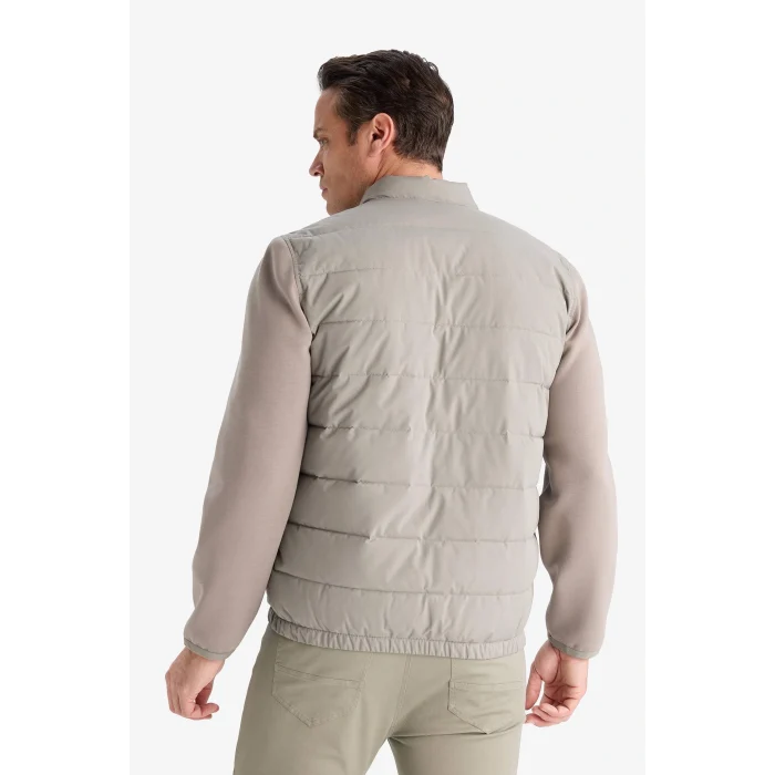 Defacto D7532AXGR3 Gri Su İtici Rüzgar Geçirmez Slim Fit Dar Kesim Astarlı Fermuarlı Cepli Mont