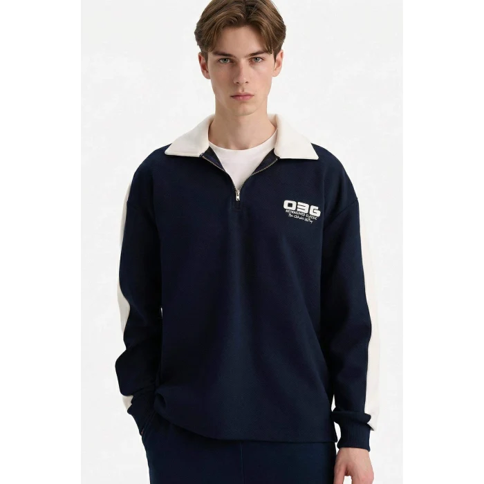 Defacto G6474AXNV253 Lacivert Boxy Fit Polo Yaka Yarım Fermuarlı Baskılı Sweatshirt