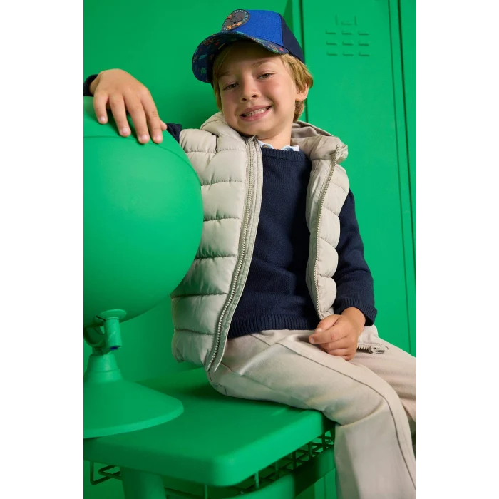 Defacto A2221A5GR94 Gri Erkek Bebek Okul Su Geçirmez Kapüşonlu Fermuarlı Tafta Şişme Yelek