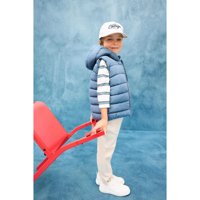 Defacto A2221A5IN257 İndigo Erkek Bebek Su Geçirmez Kapüşonlu Fermuarlı Tafta Şişme Yelek