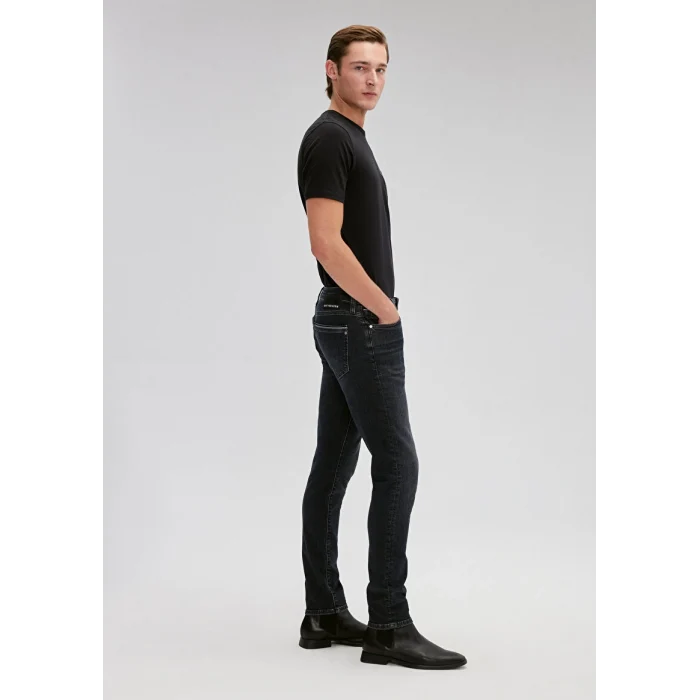 0042485215 JAMES Coal Mavi Pro