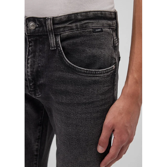 0076287844 LEO Smoke College