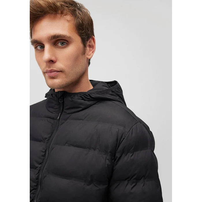 0110295-900 KAPÜŞONLU ŞİŞME MONT