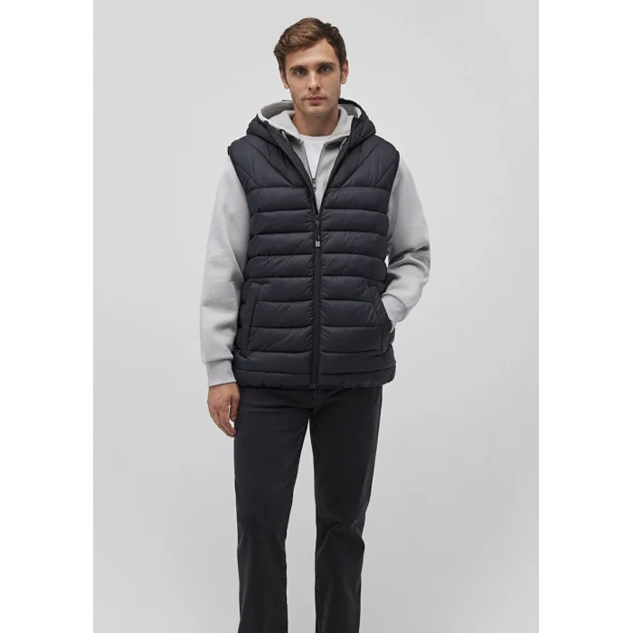 0110359-900 Kapüşonlu Siyah Şişme Yelek