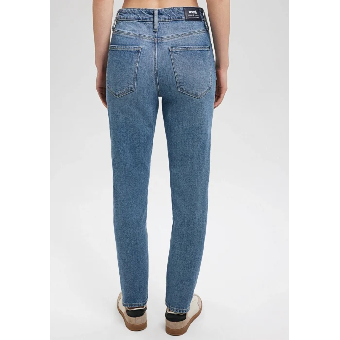 100277-87640 CINDY Lt Brushed Classic Denim