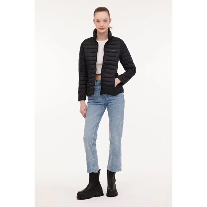 101782298 WB PADDED 1SN28 4PR Siyah Kadın Mont
