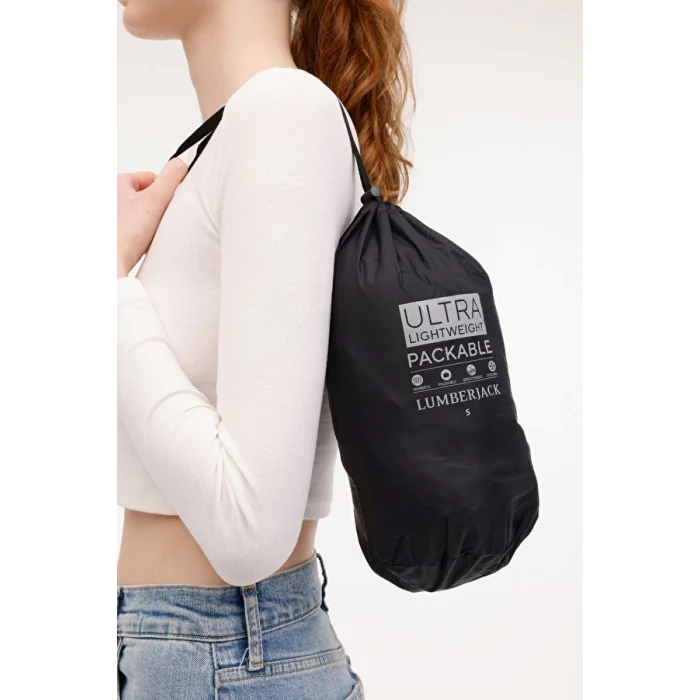 101782298 WB PADDED 1SN28 4PR Siyah Kadın Mont