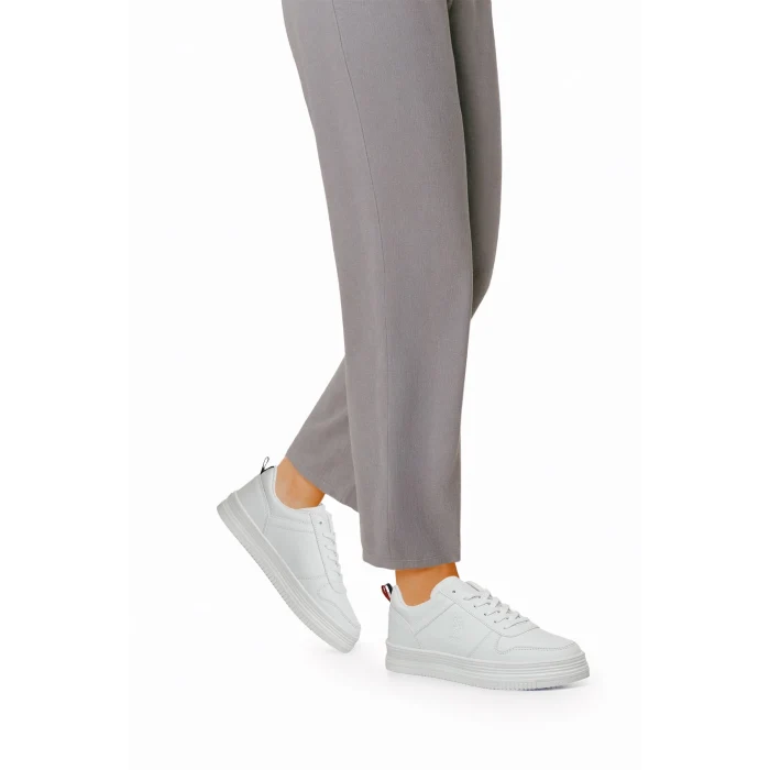 101947335 U.S. Polo Assn. SURI 5FX Beyaz Kadın Sneaker